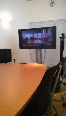 Book Video Conference Rooms in BORDEAUX